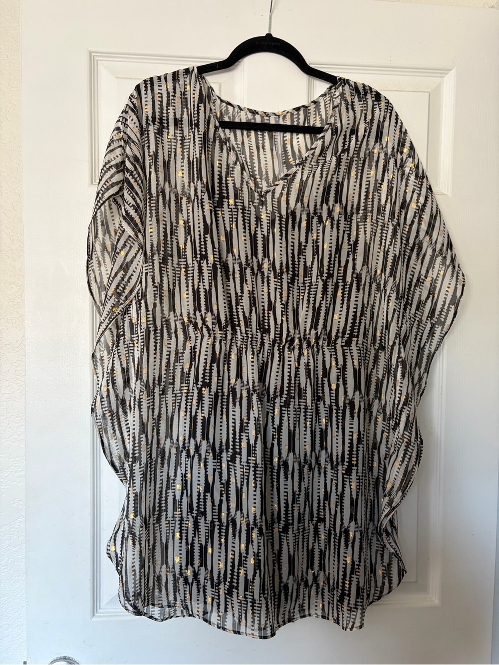NWT EXPRESS Sheer Black and White Patterned Tunic with Metallic Accents